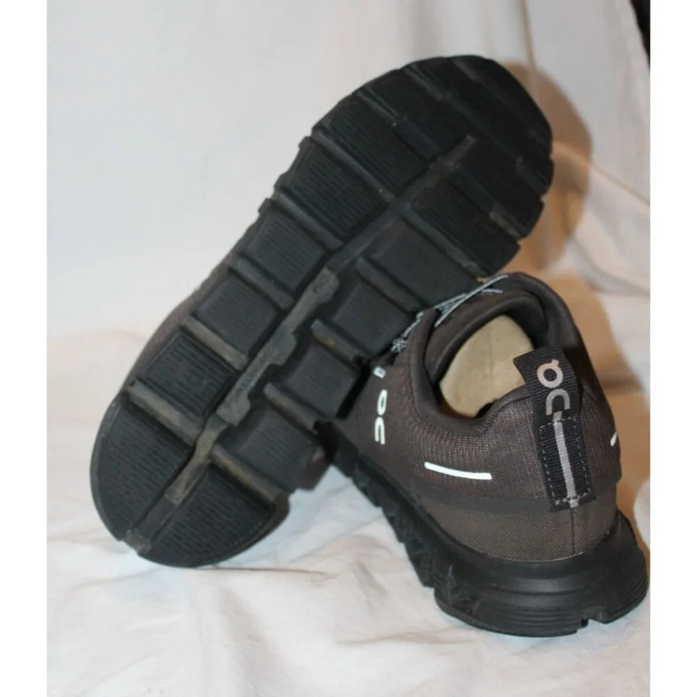 On Running cloud waterproof