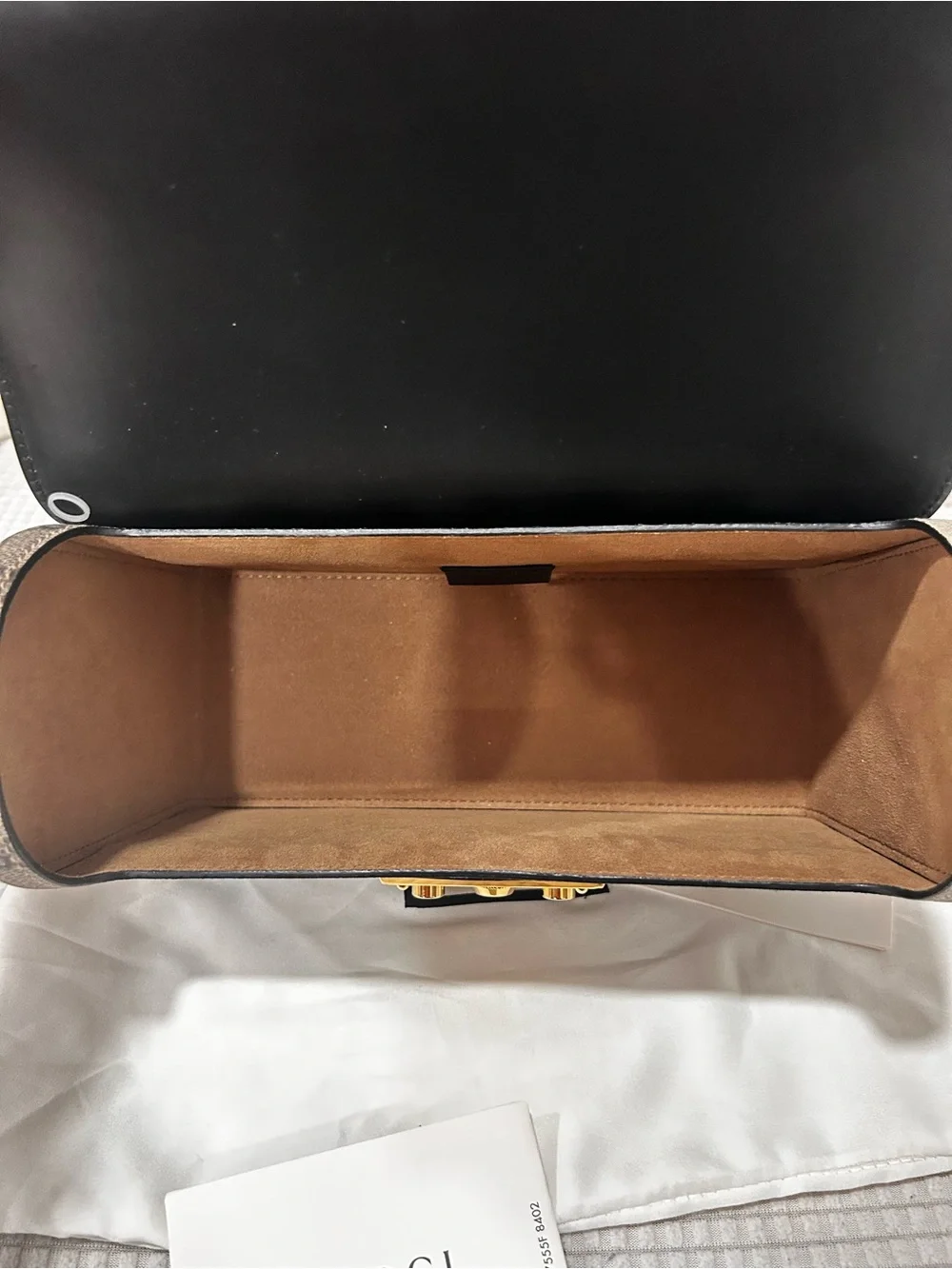 Gucci gg supreme