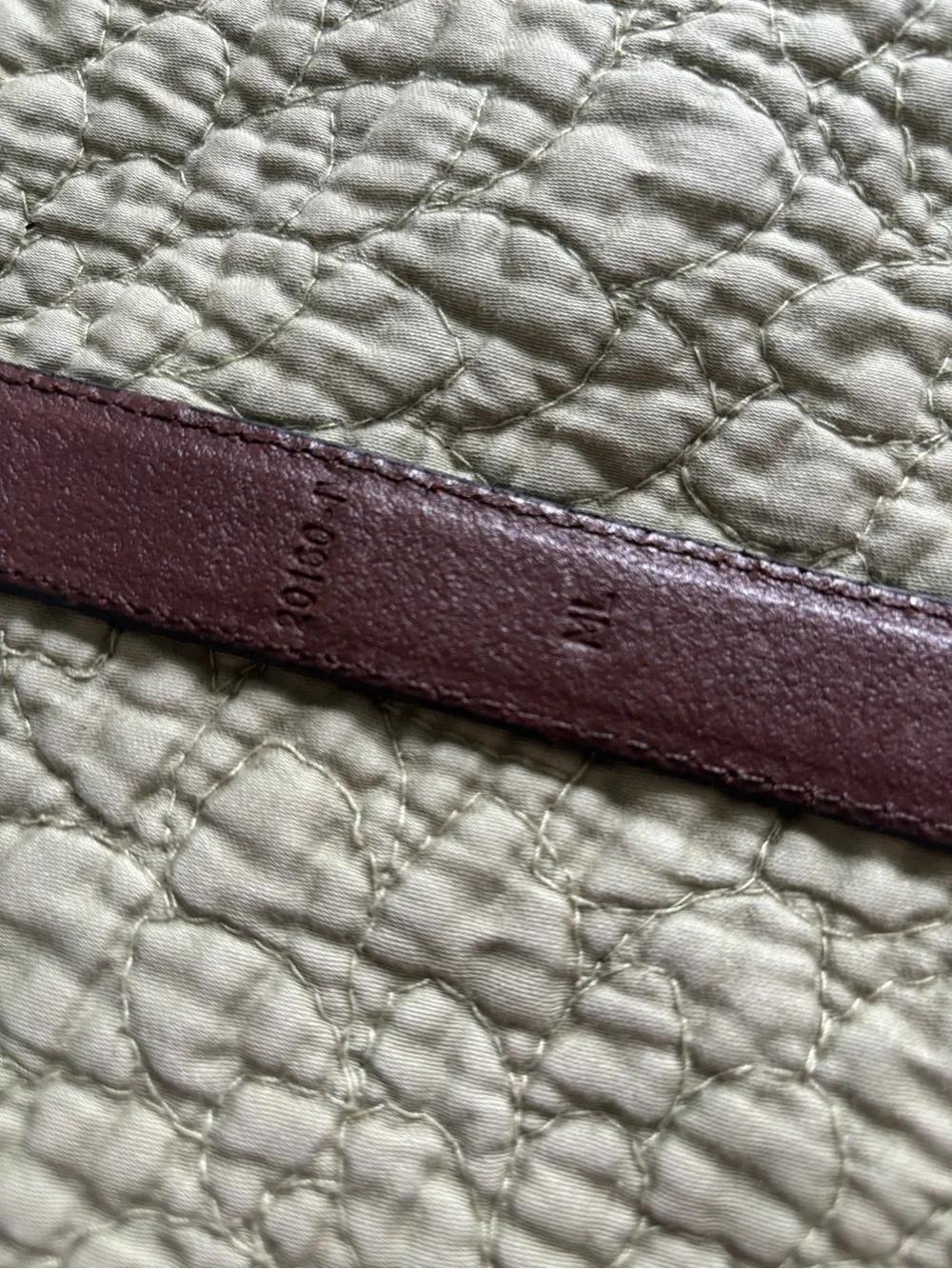 Van Heusen accessory brown