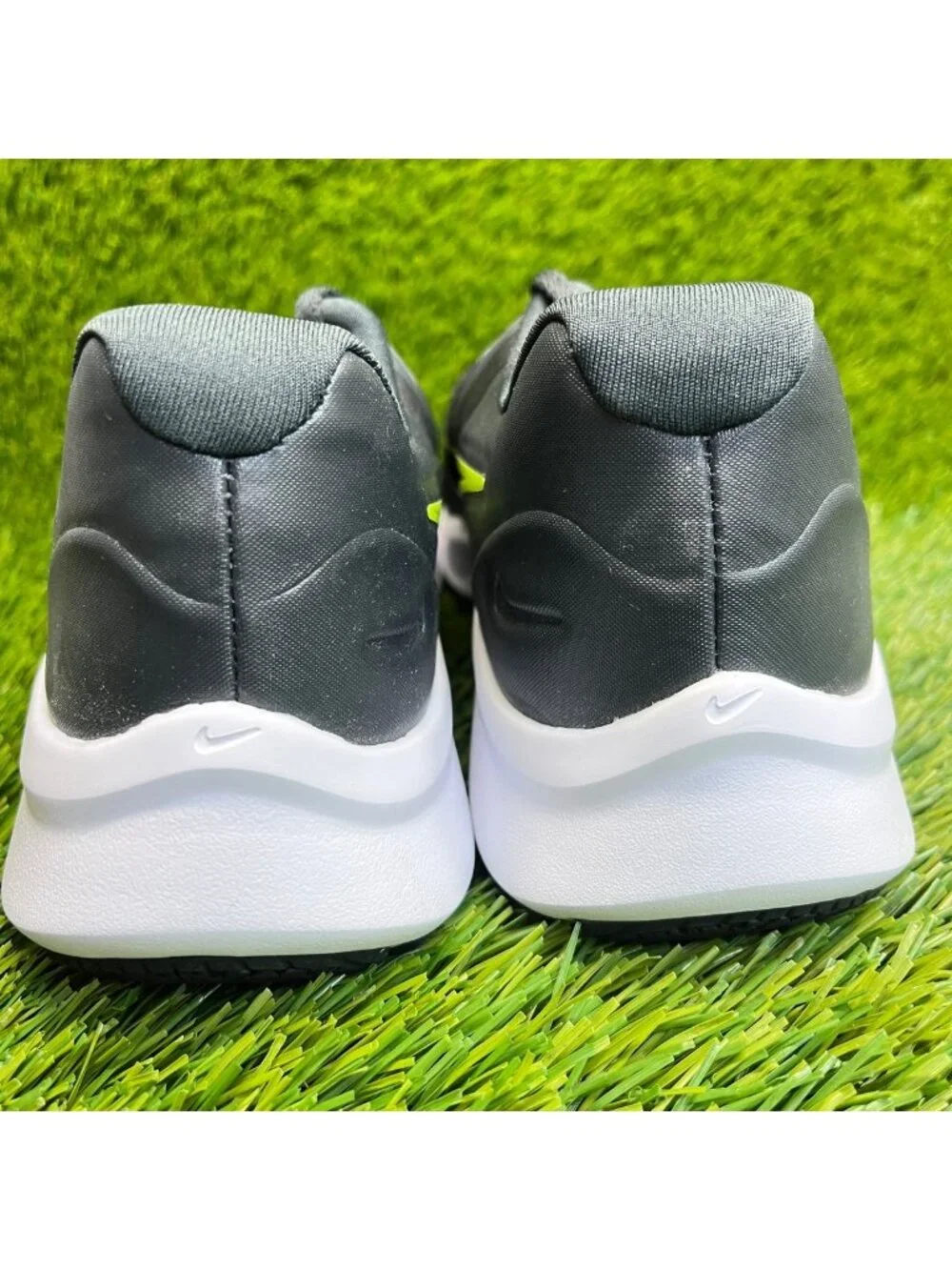 Nike please review