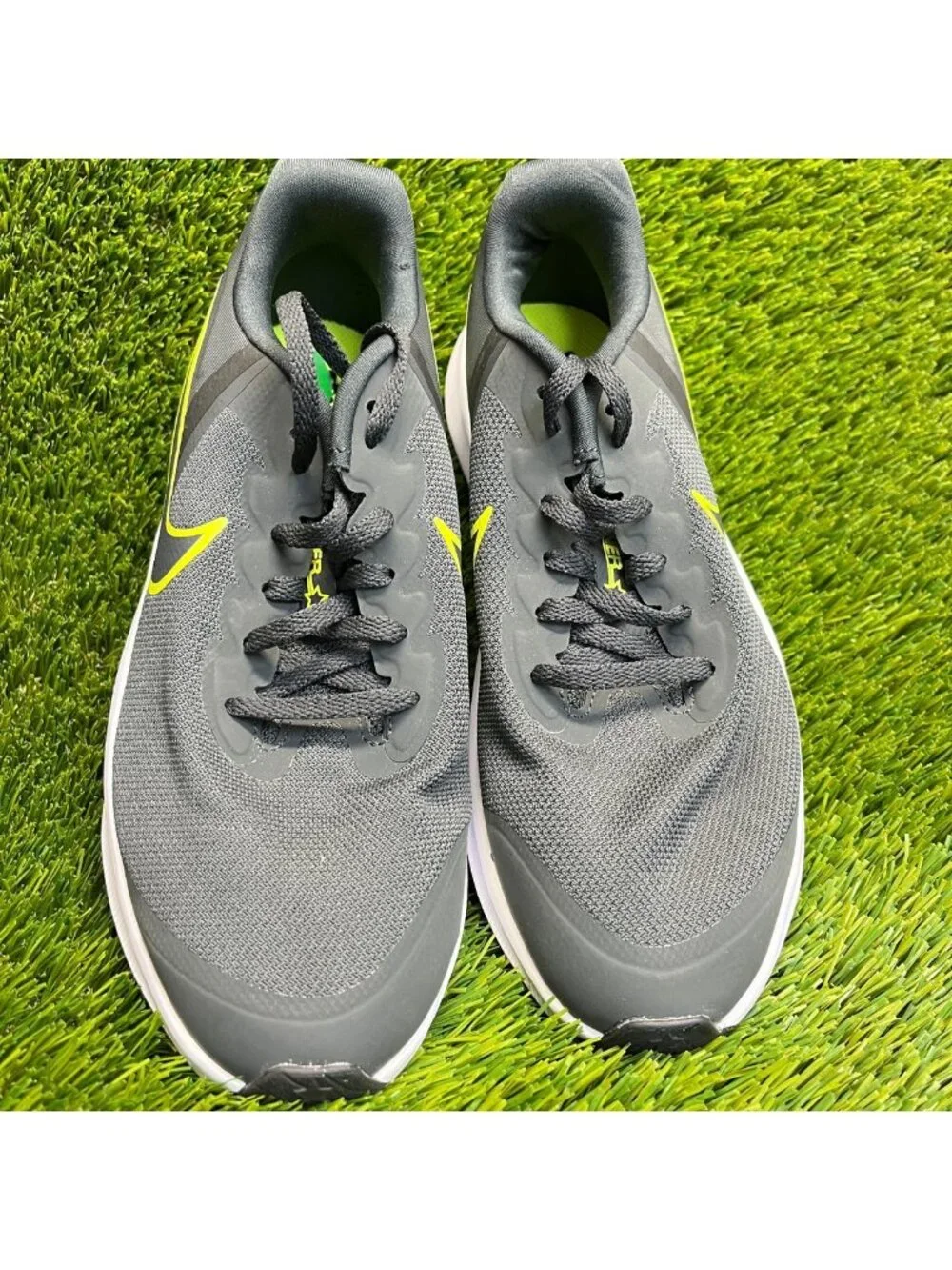 Nike please review