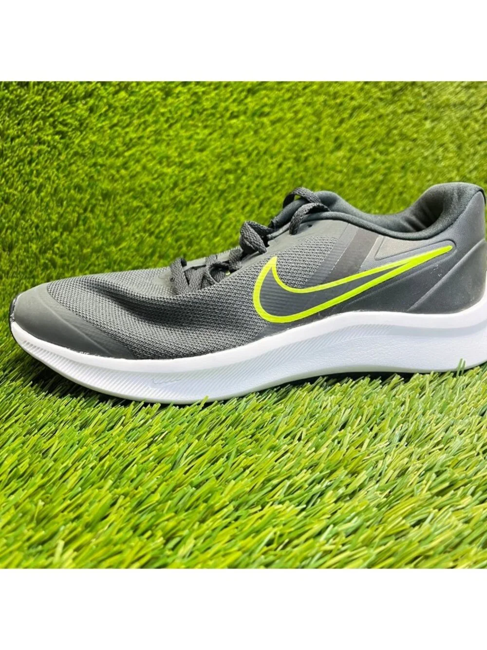 Nike please review