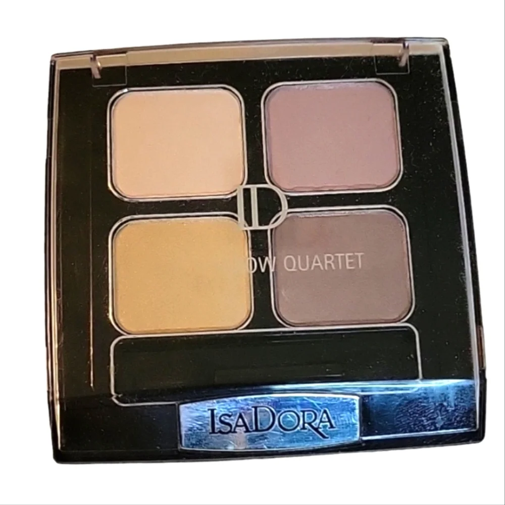 NEW IsaDora Eye Shadow Quartet - 39 Golden Petals - For Sensitive Eyes