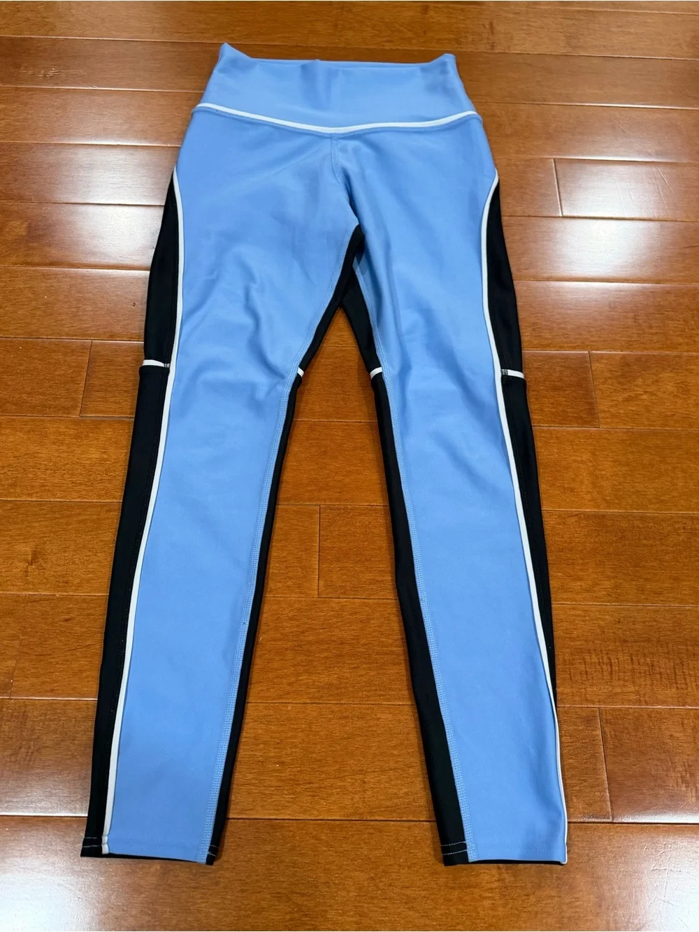 ALO Yoga product name