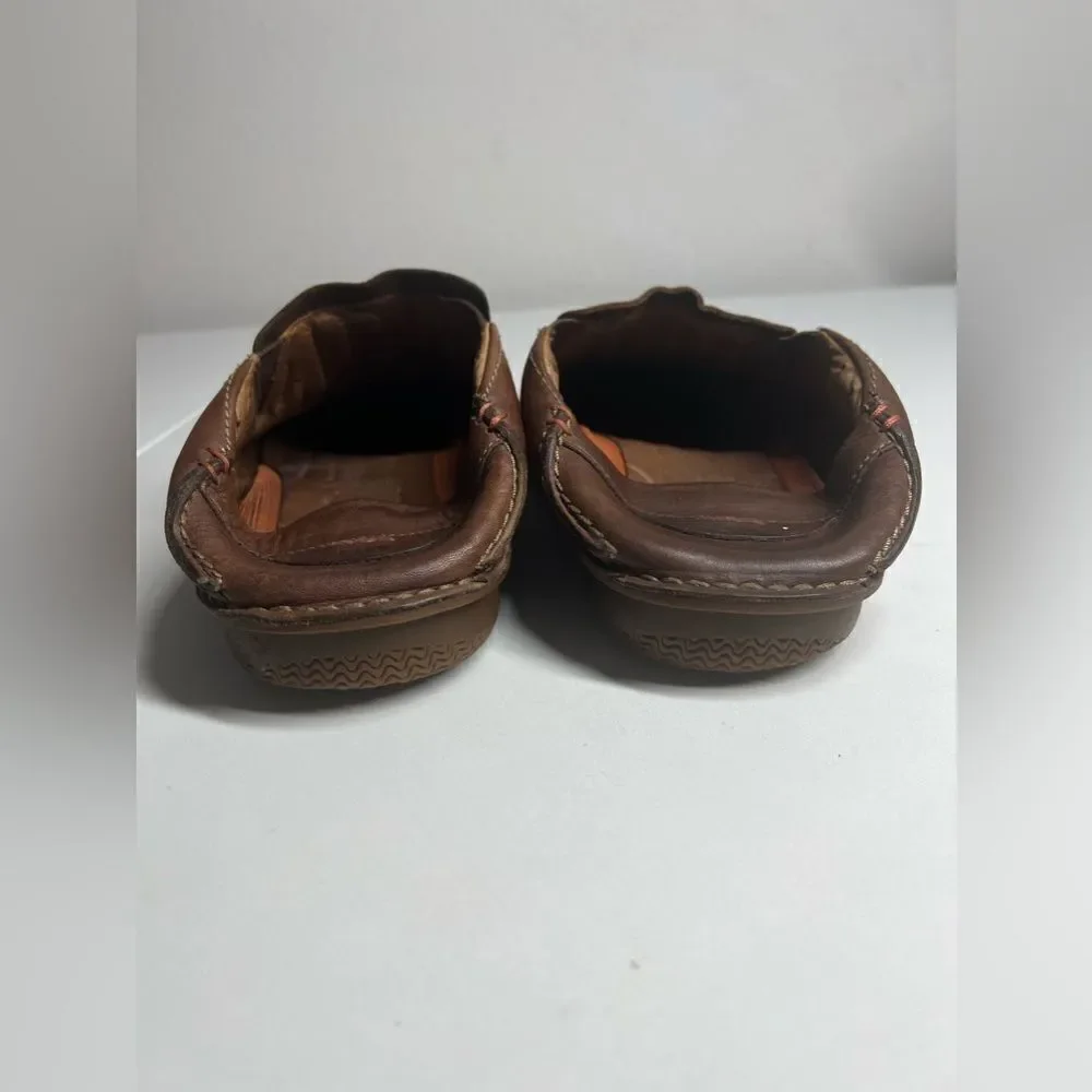 Clarks men’s loafers
