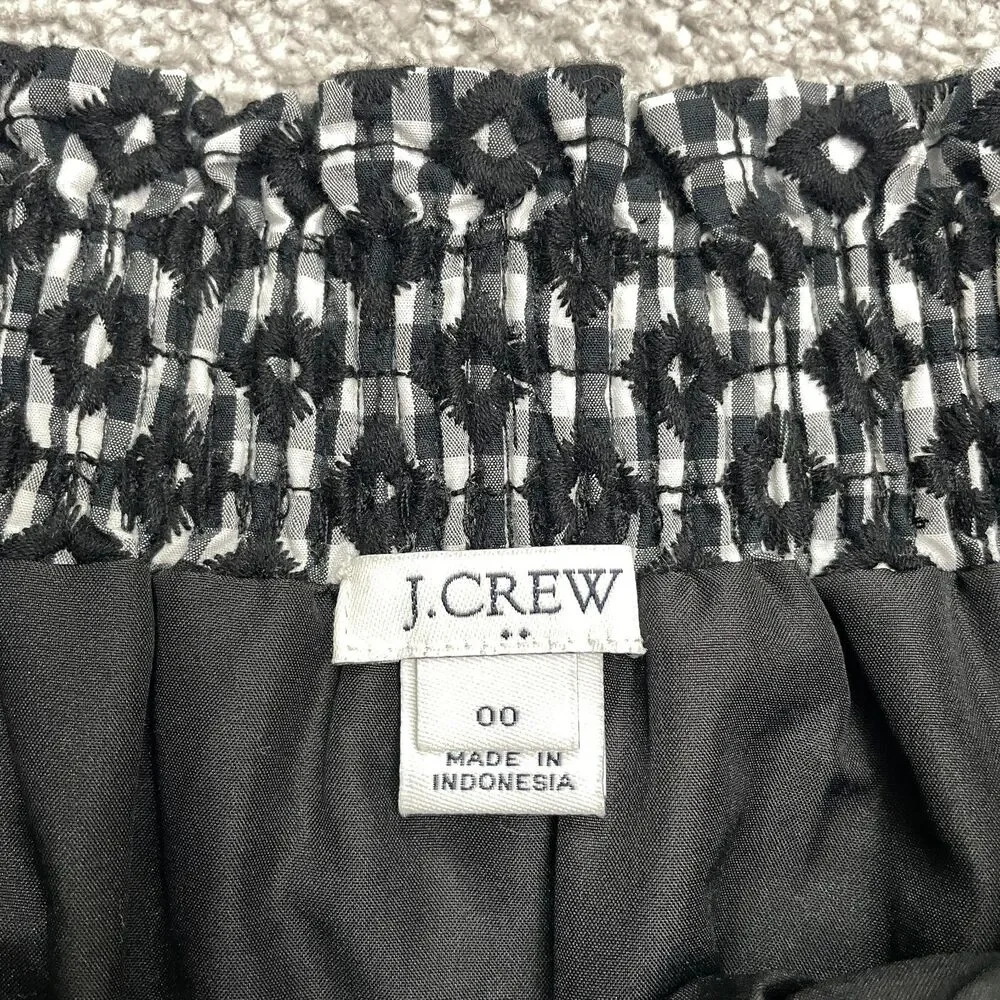 J. Crew crew sidewalk