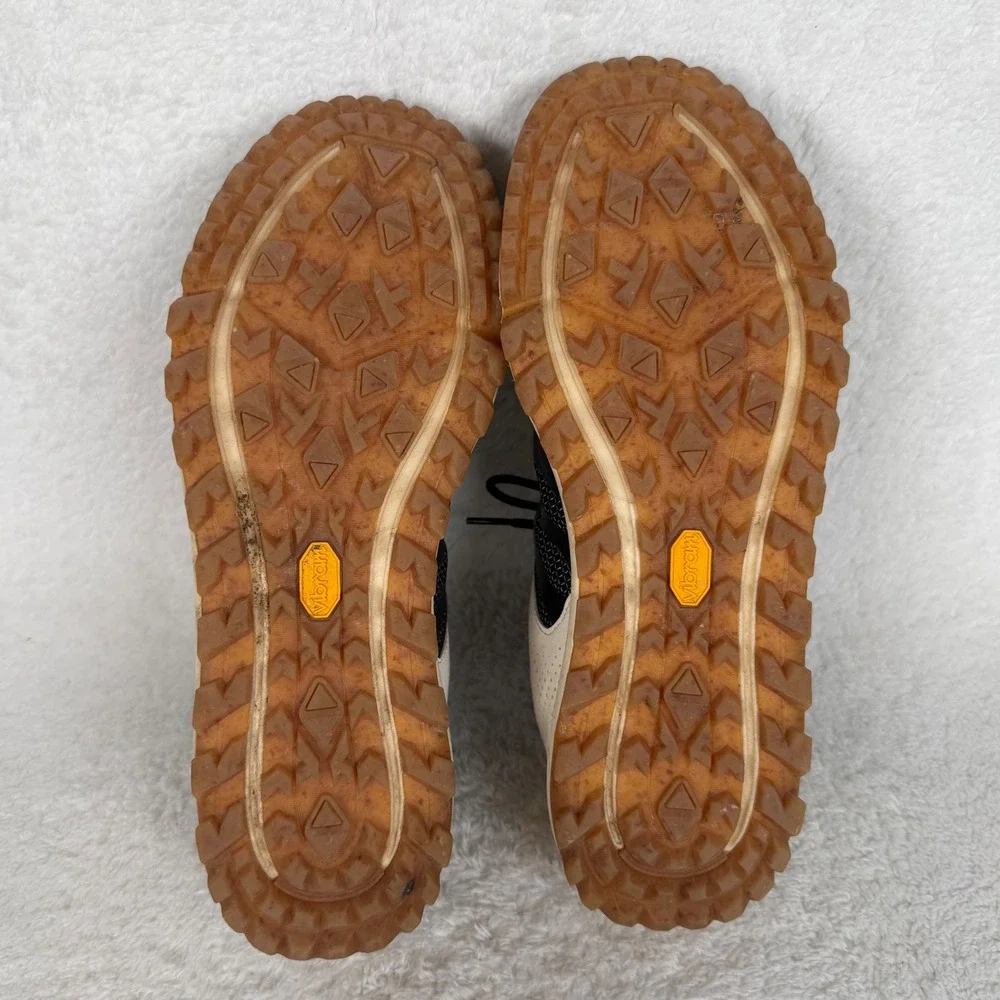 Merrell padded nova