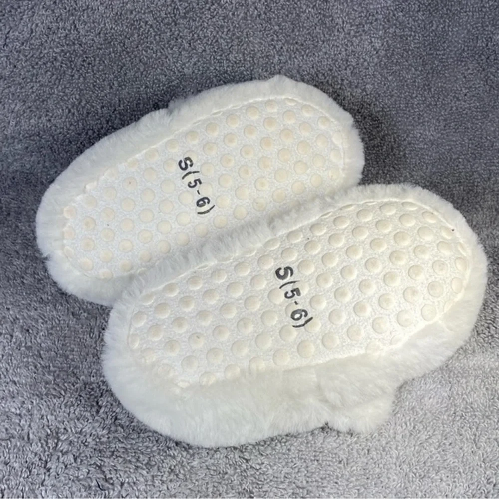 N/A unicorn white