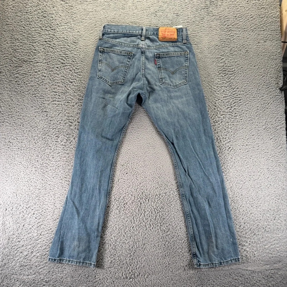 Levis before purchasing