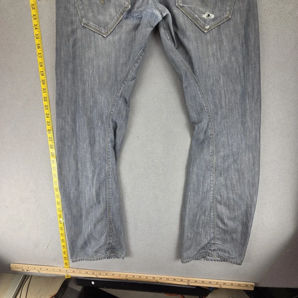 Levis 11710 important