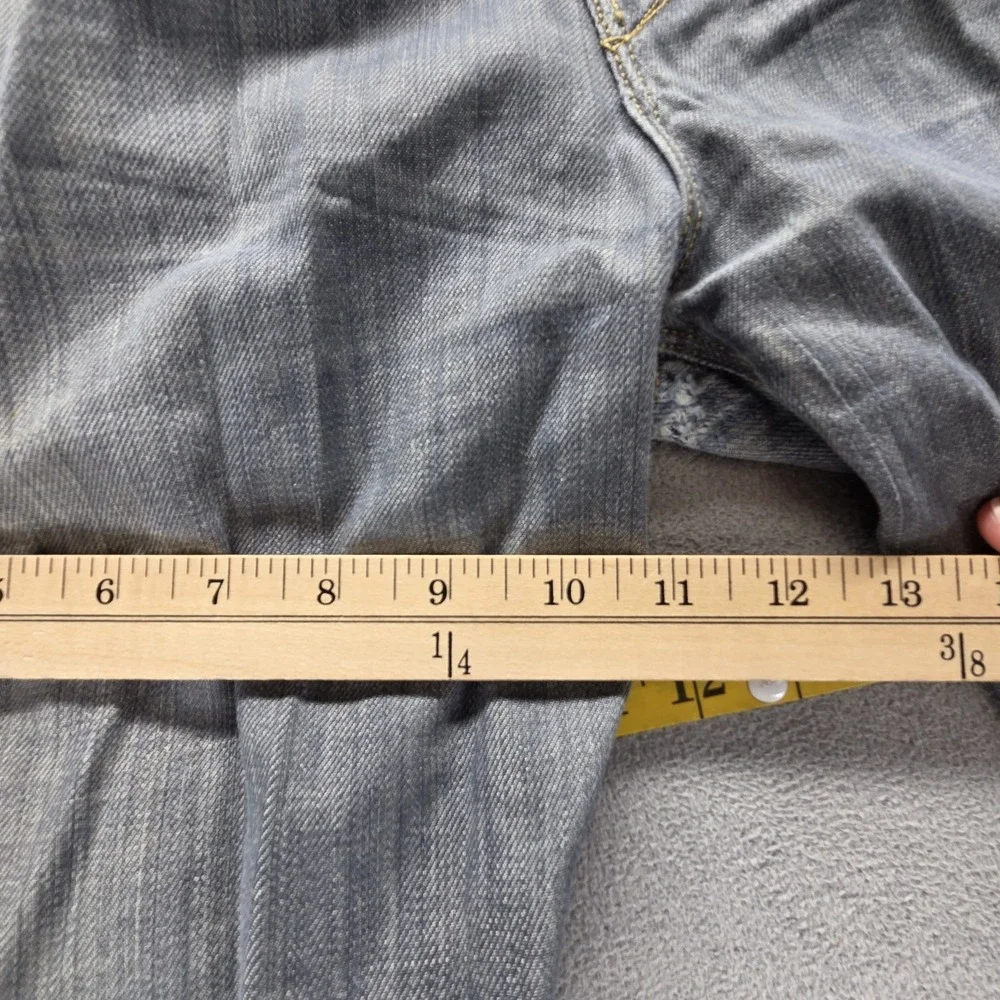 Levis 11710 important