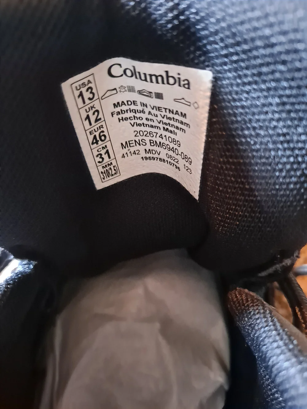 Columbia durable hiking