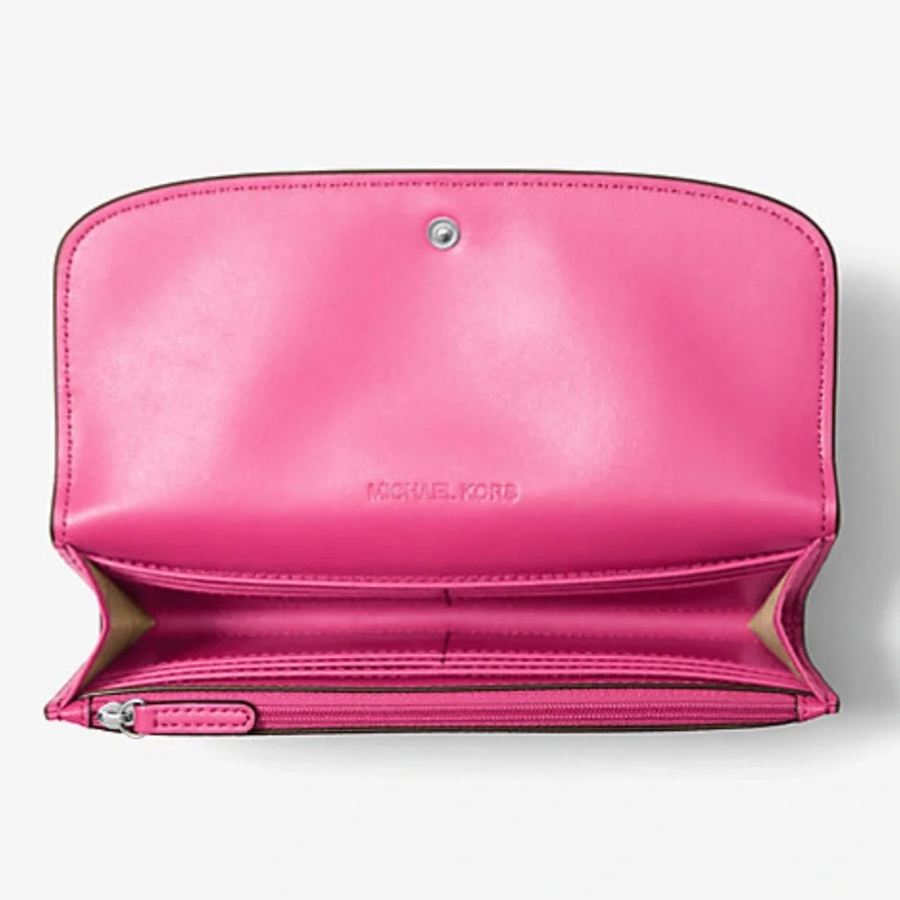 Michael Kors chic stylish