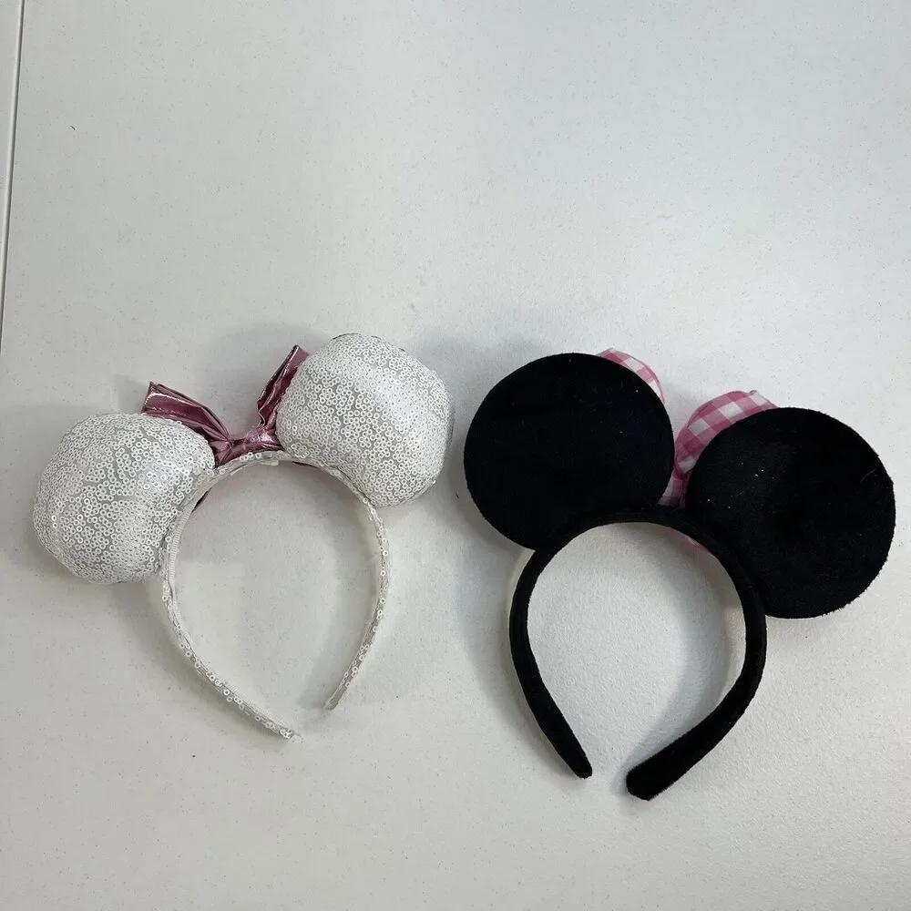 Disney store minnie