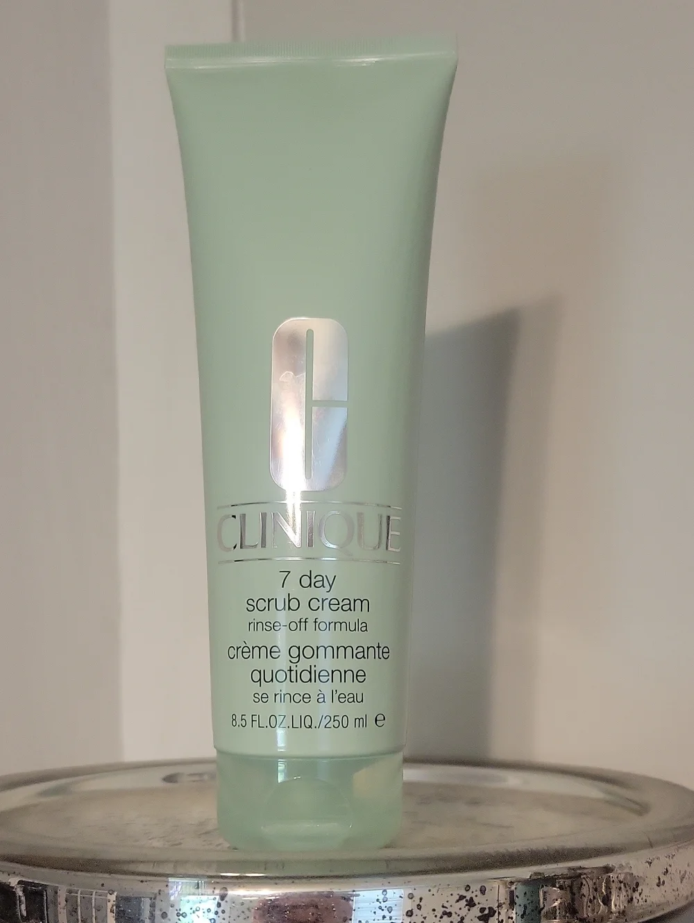 Clinique Mint Green Exfoliating Tube