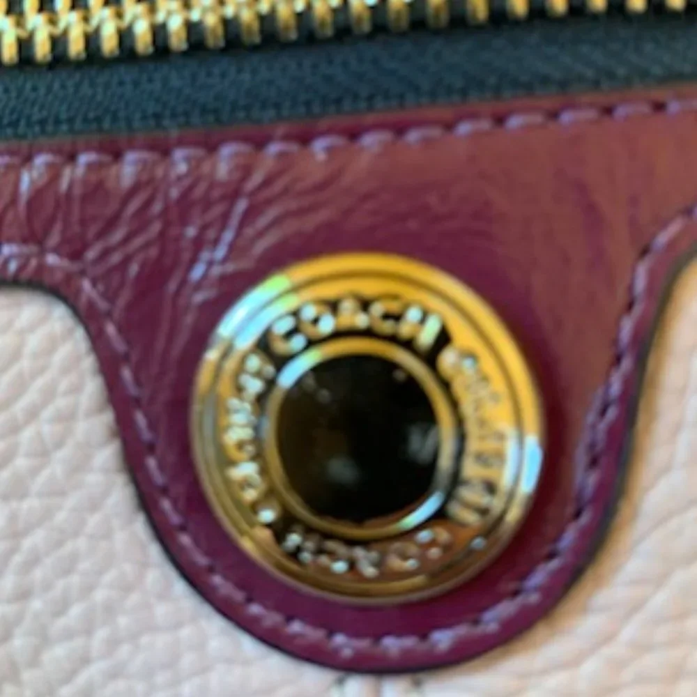 Coach used excellent