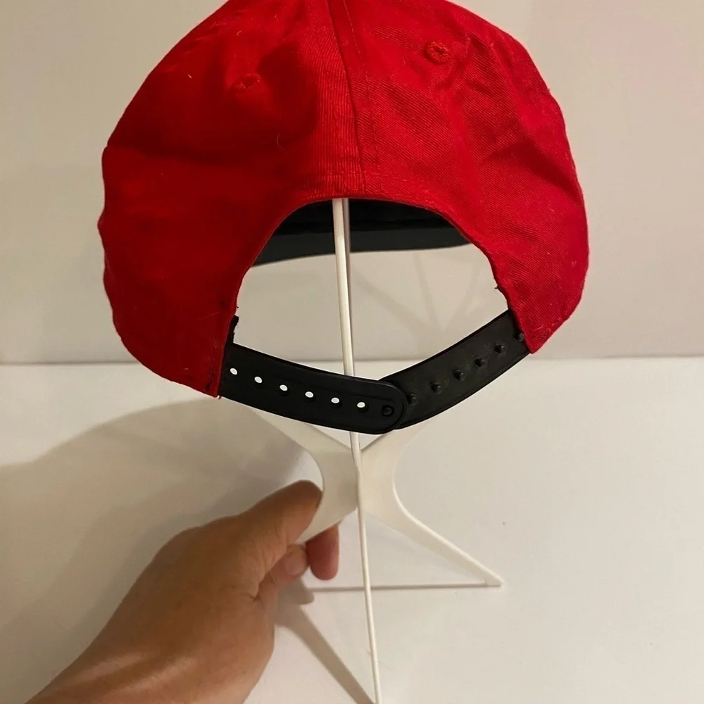 DC Comics size hat snap
