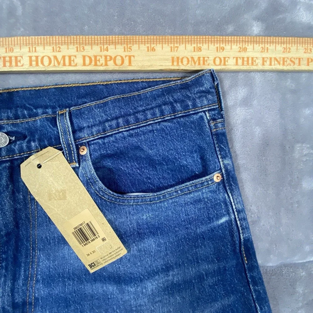 Levis levi men