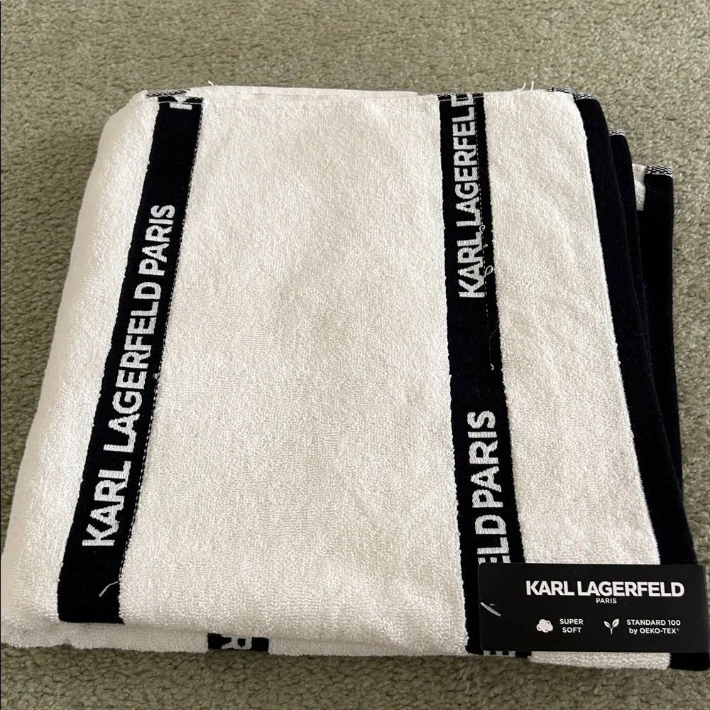 NWT Karl Lagerfeld bath Towel