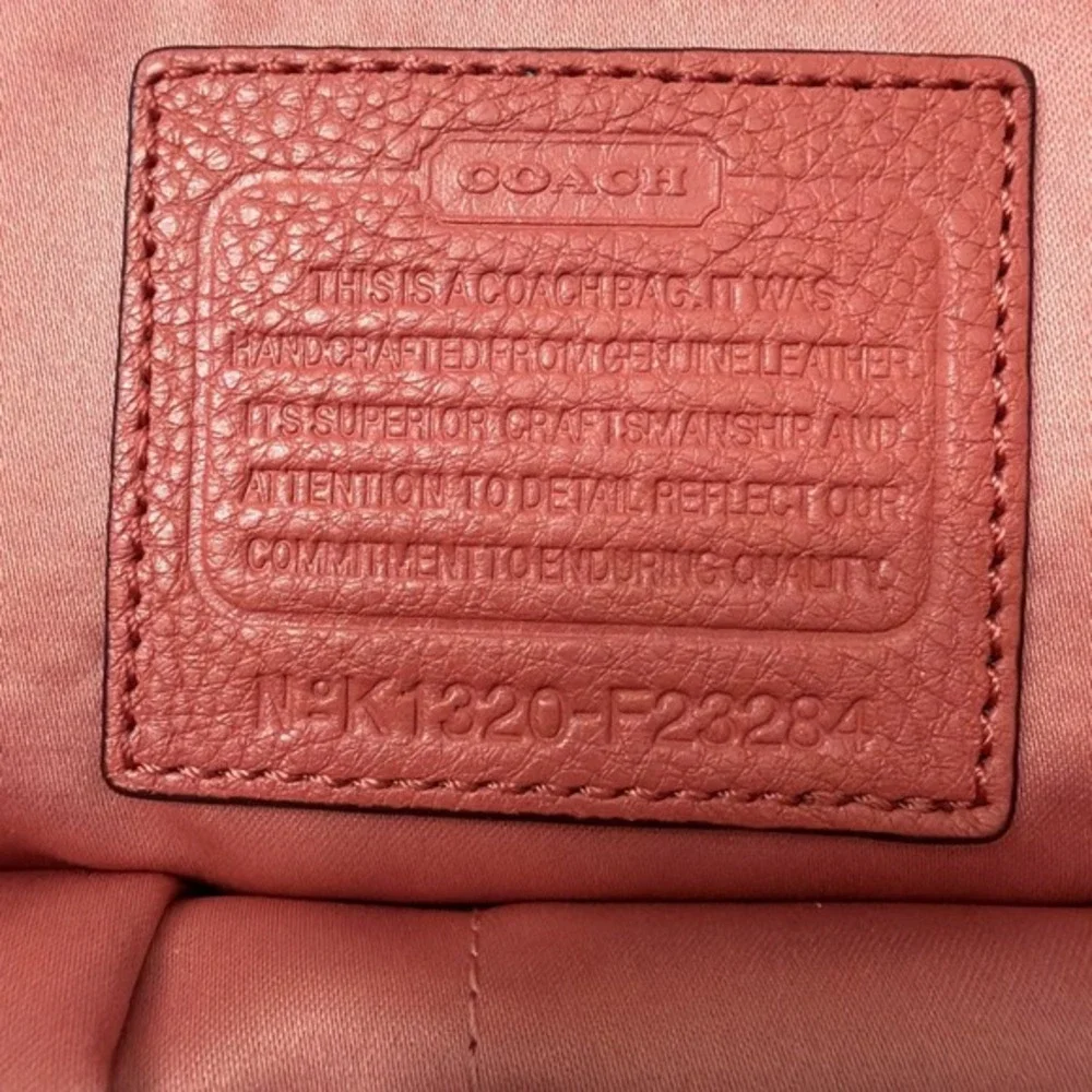 Coach material ring