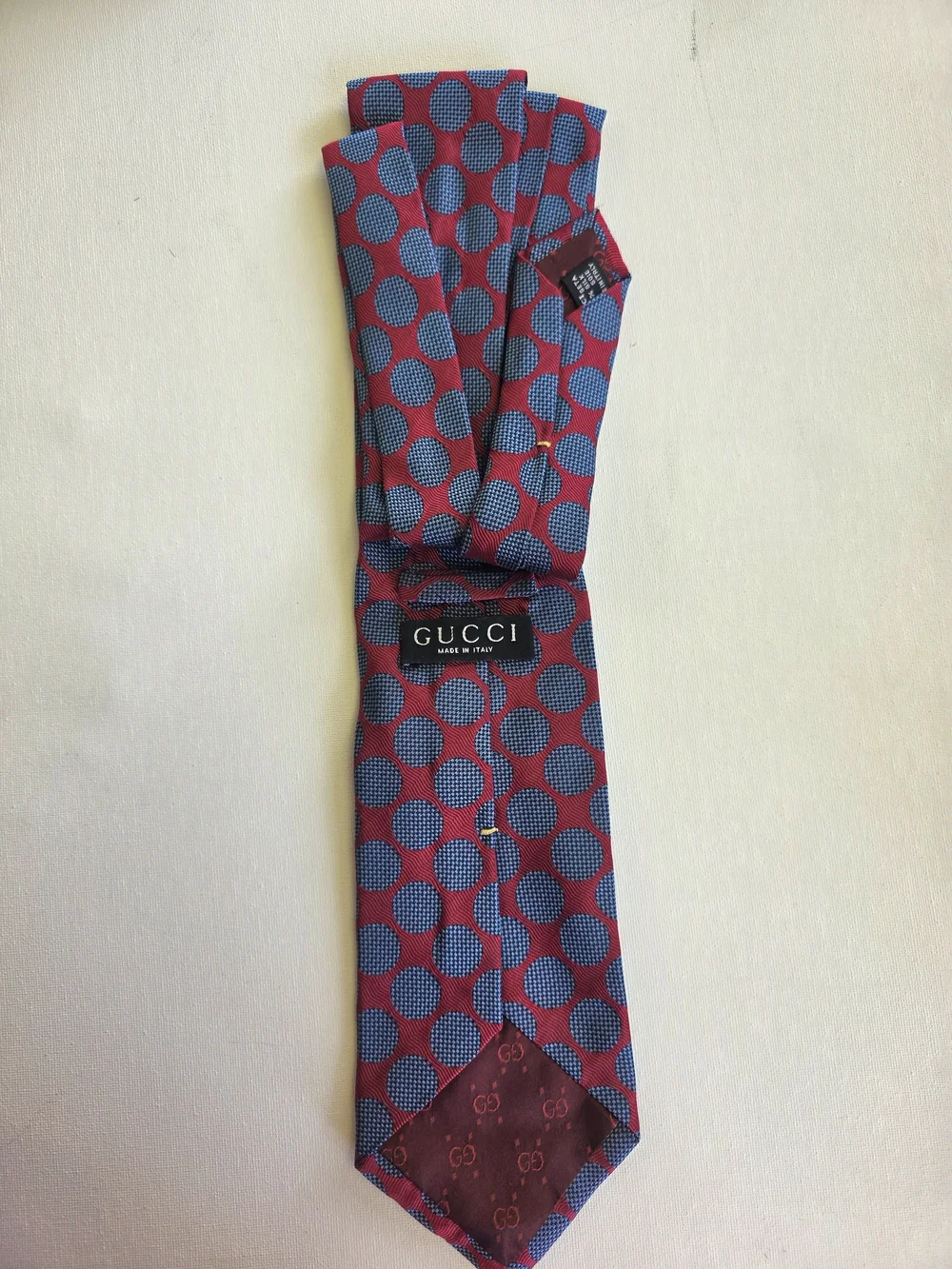 Authentic Gucci Silk Tie with Blue Polka Dot Pattern Modern Design