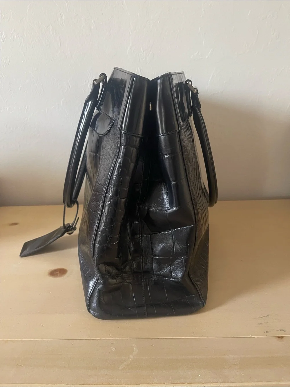 Ann Taylor Factory shiny croc
