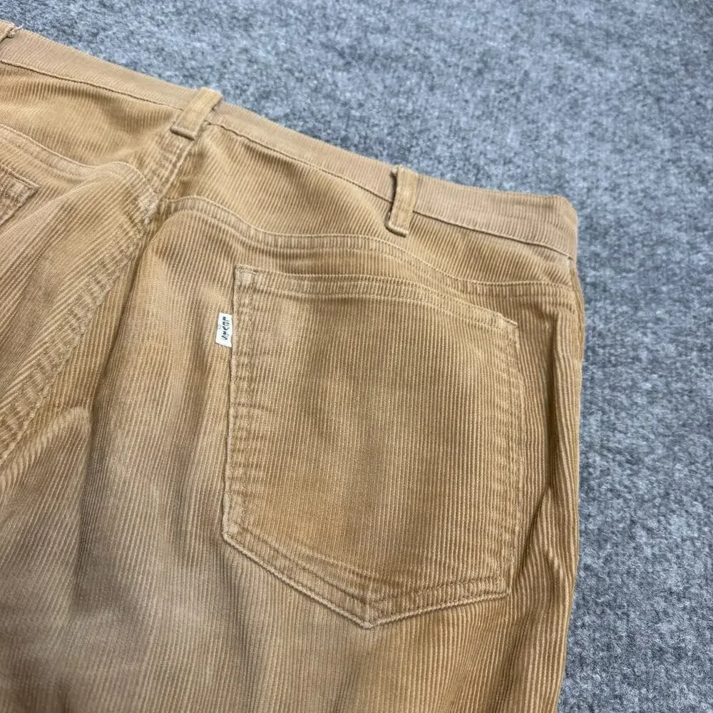Levis title vintage