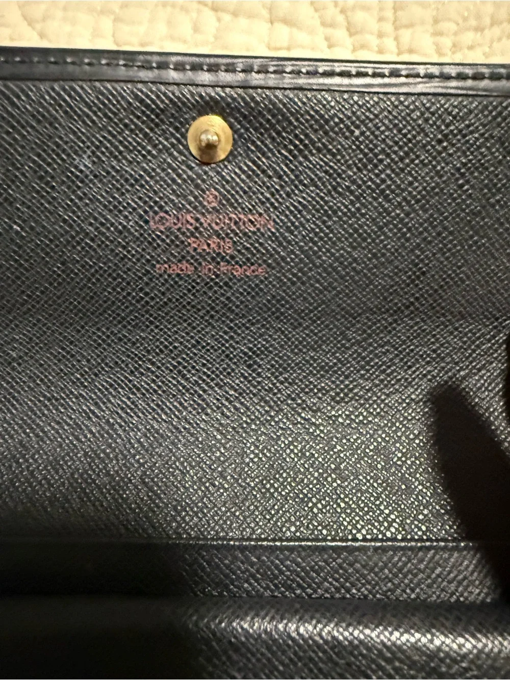 Louis Vuitton sleek louis