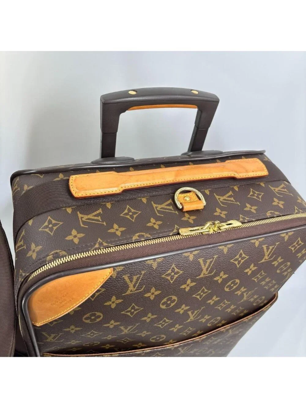 Louis Vuitton marked size