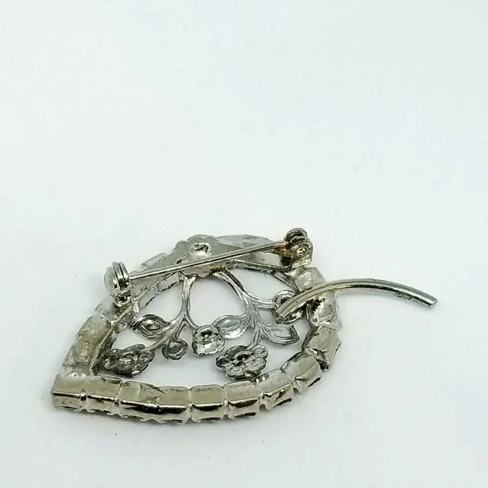Vintage flower rhinestone