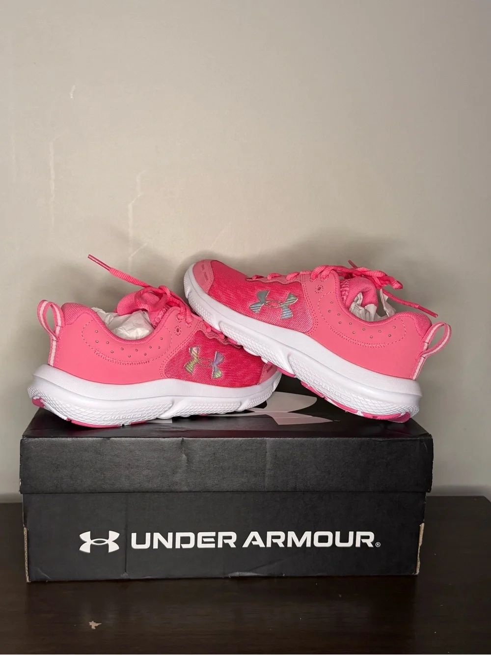 Under Armour GGA Assert 10