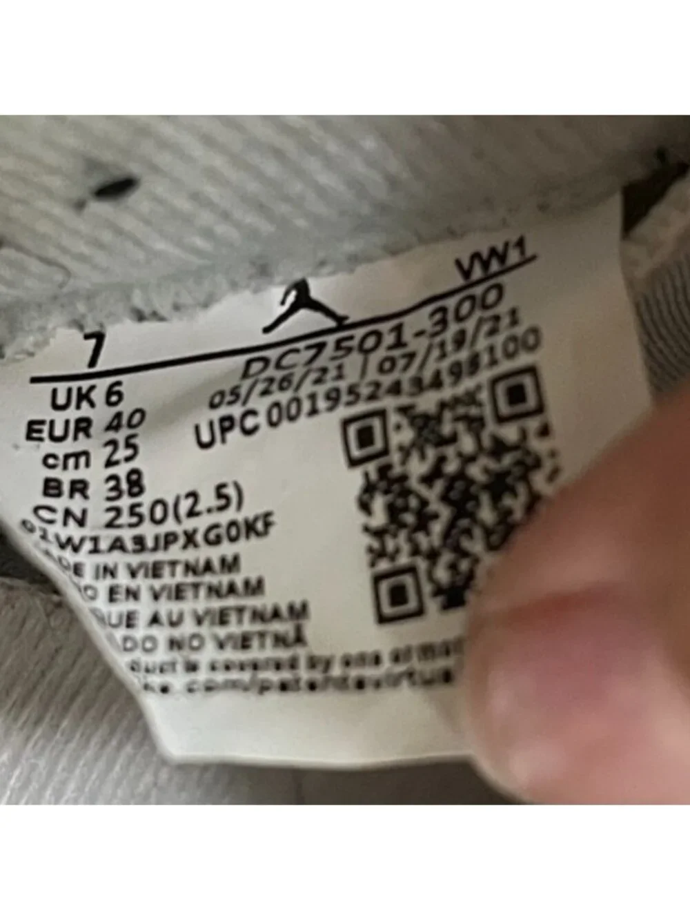 Nike please review