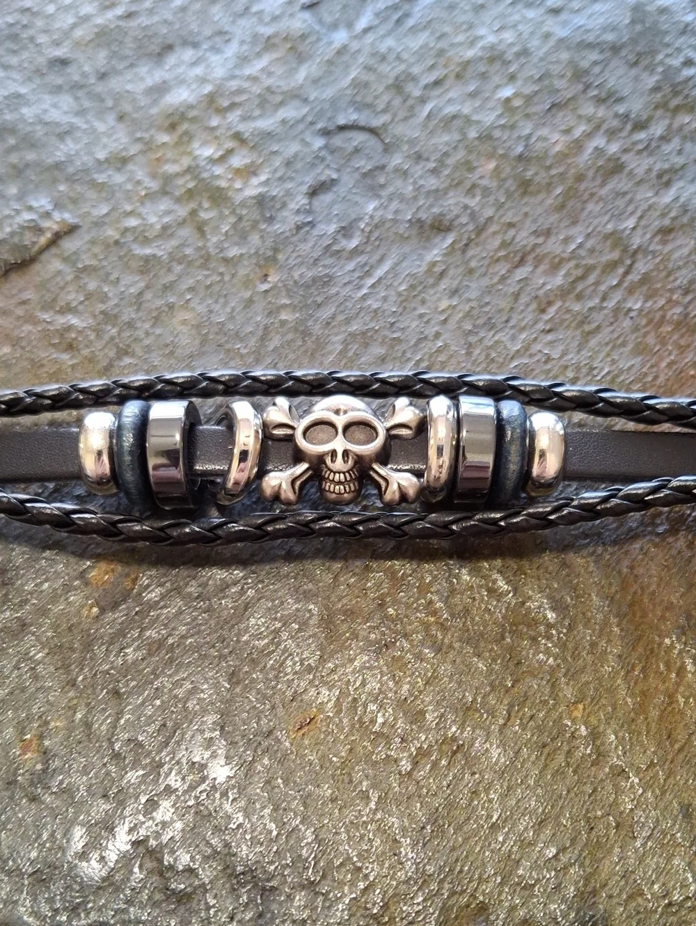 N/A layered black