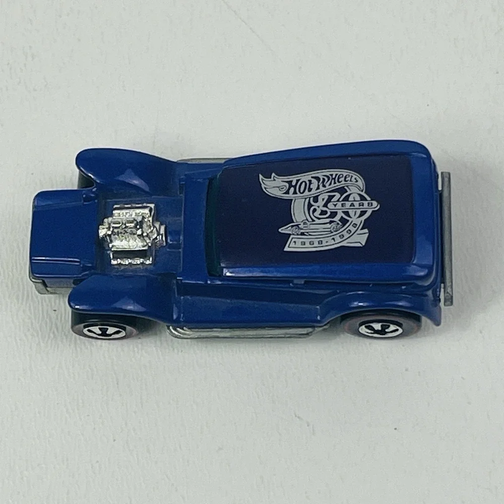Hot Wheels please see