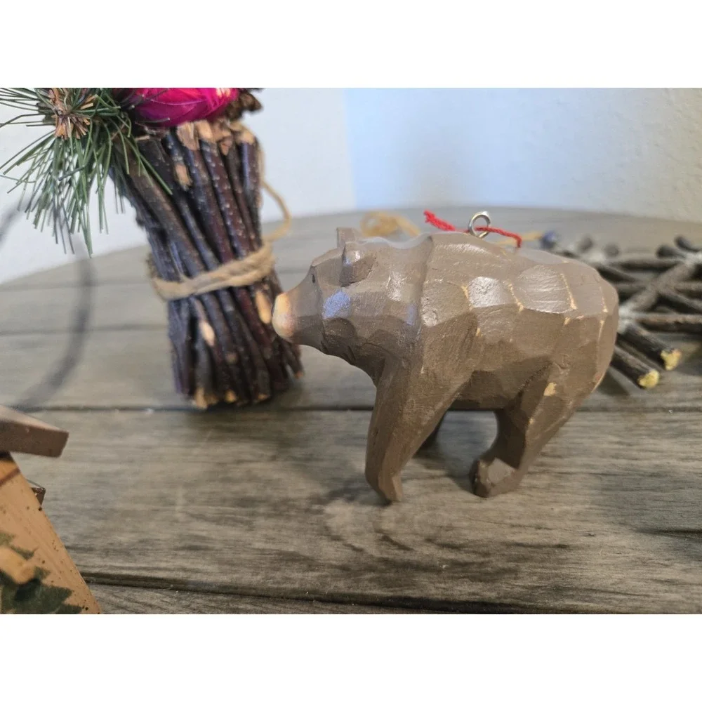 The Unbranded Brand set rustic