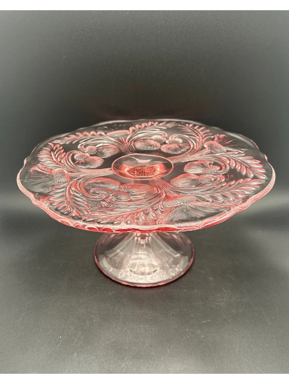 Mosser gorgeous pedestal