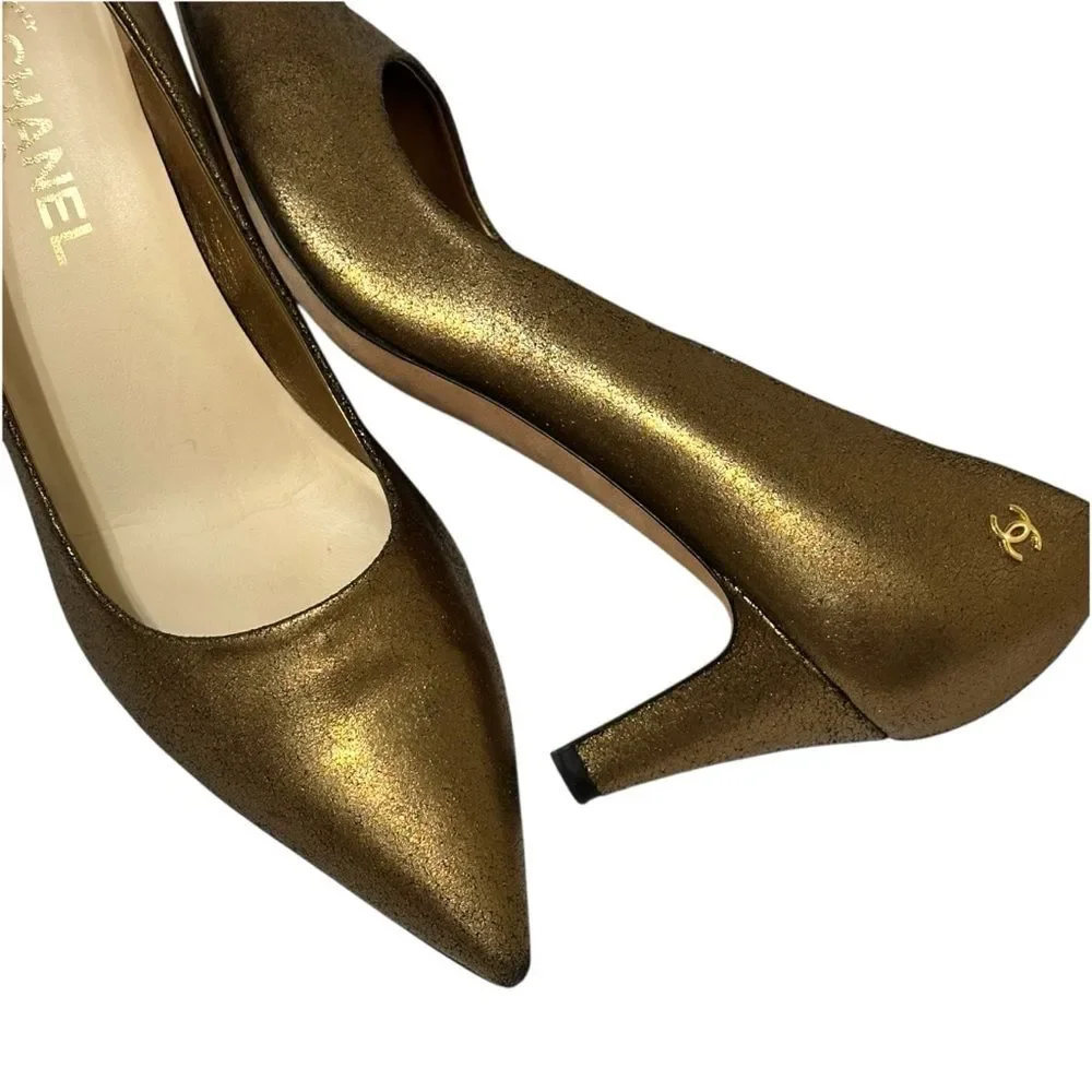 CHANEL CC Logo Metallic Bronze Gold Pointed Toe Pumps Low Heels 39 8.5 9