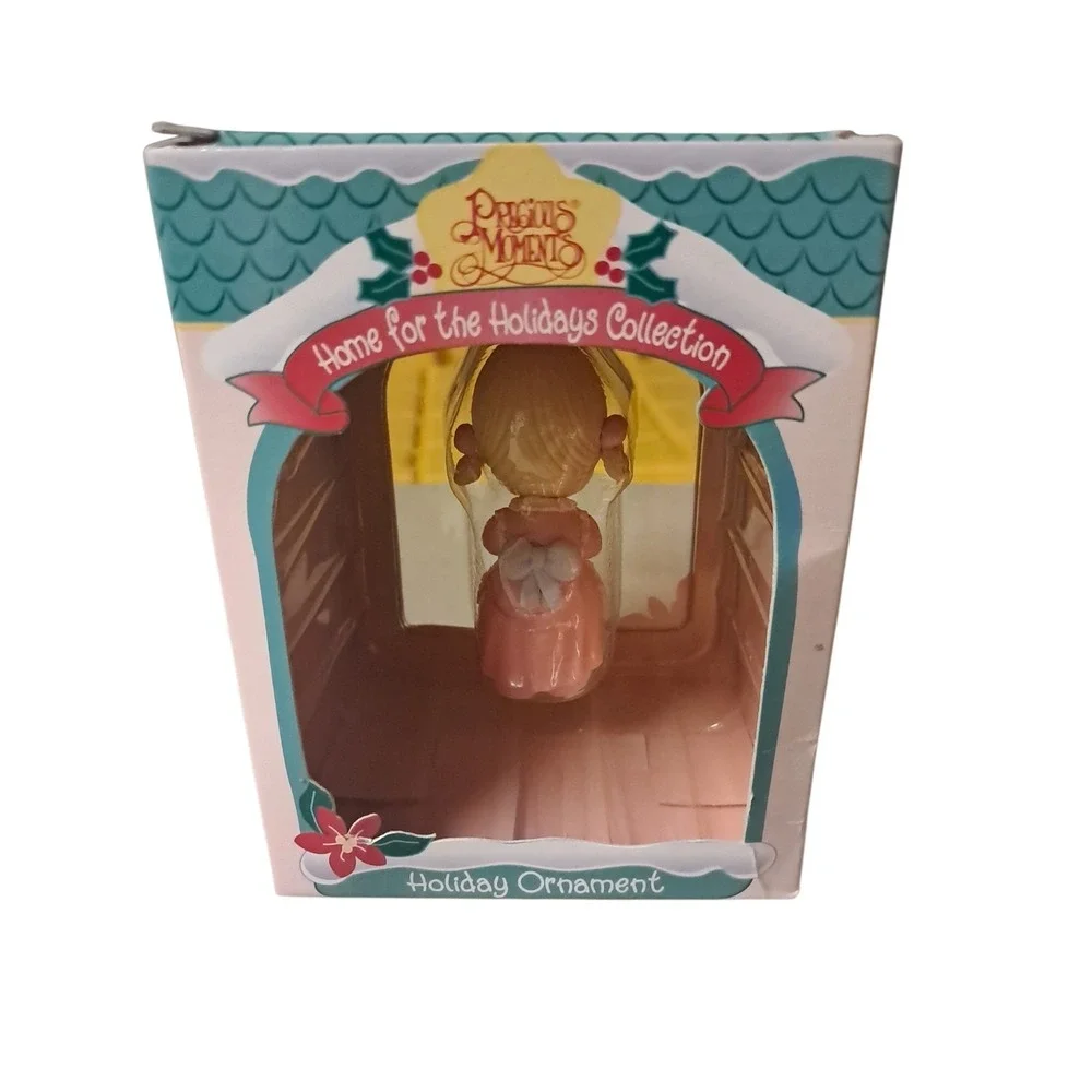 Precious Moments product vintage