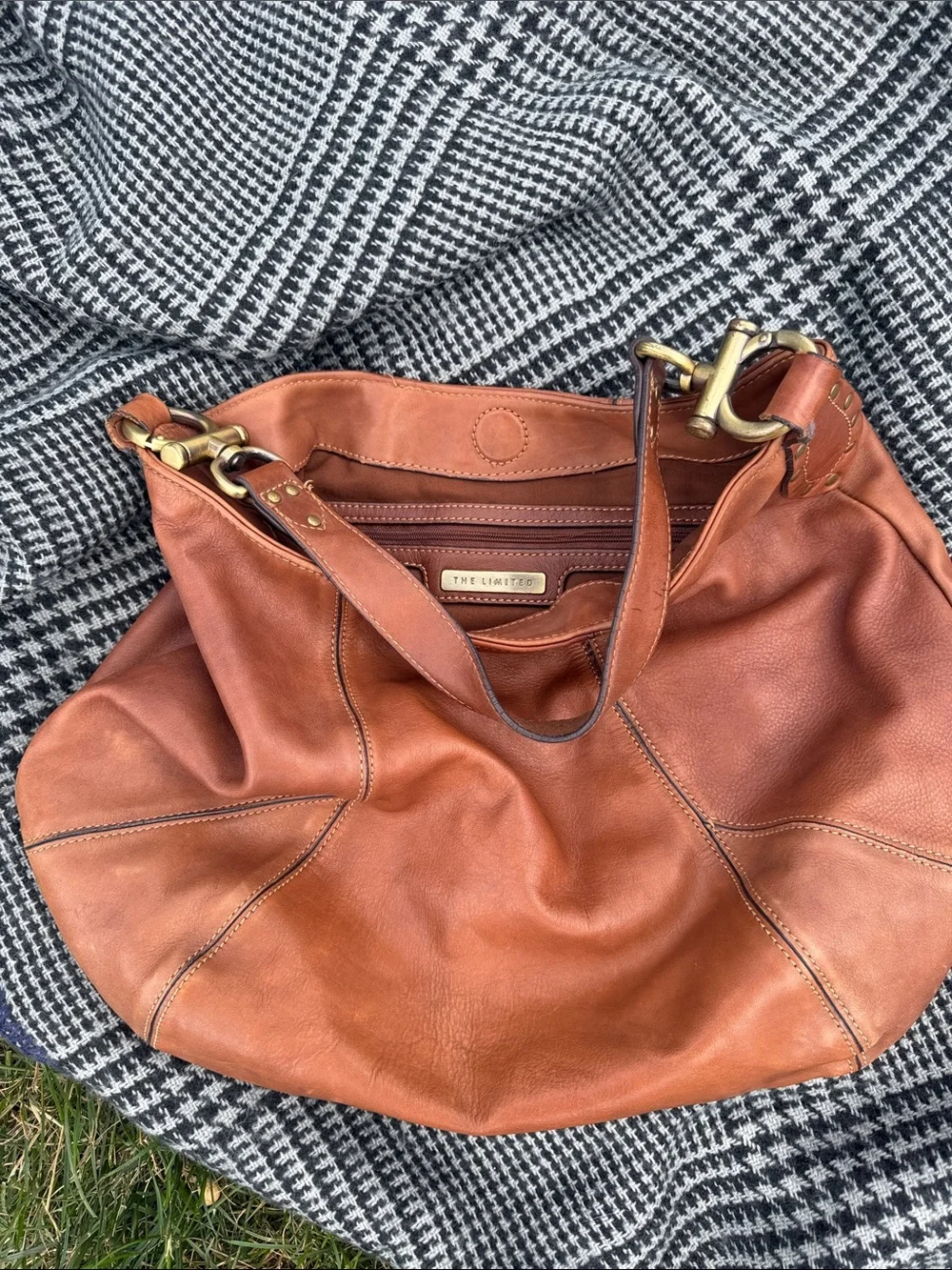 The Limited soft cognac