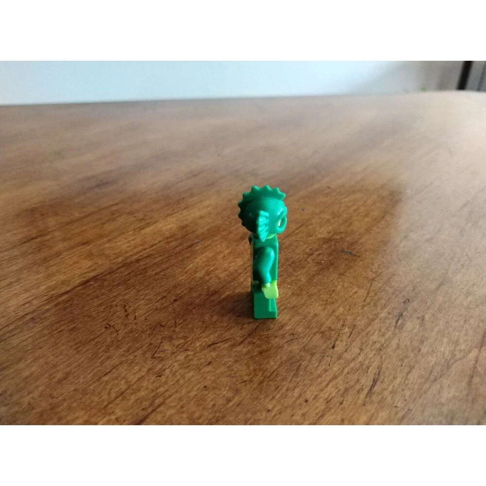 Lego swamp creature