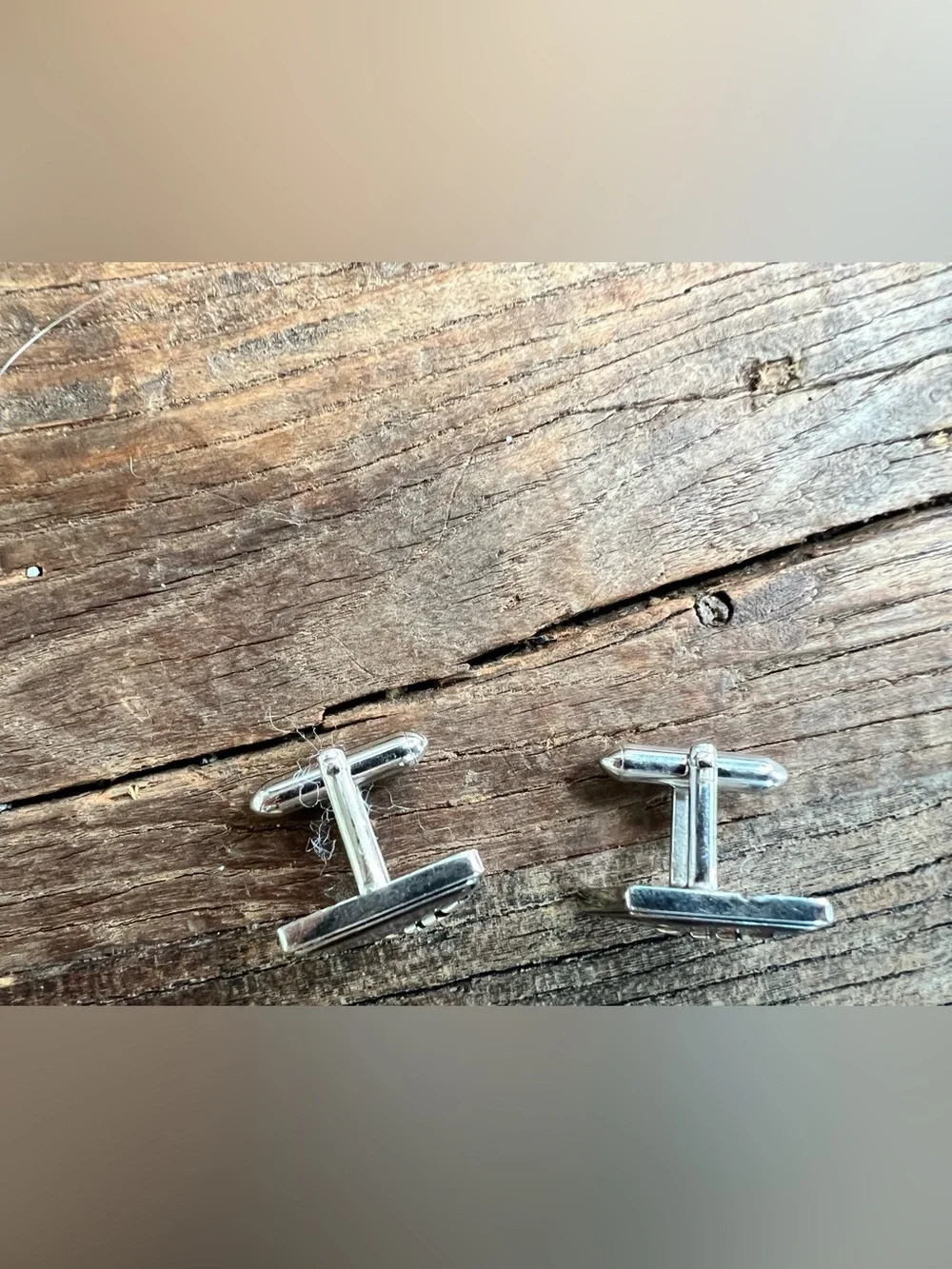 N/A stylish silver