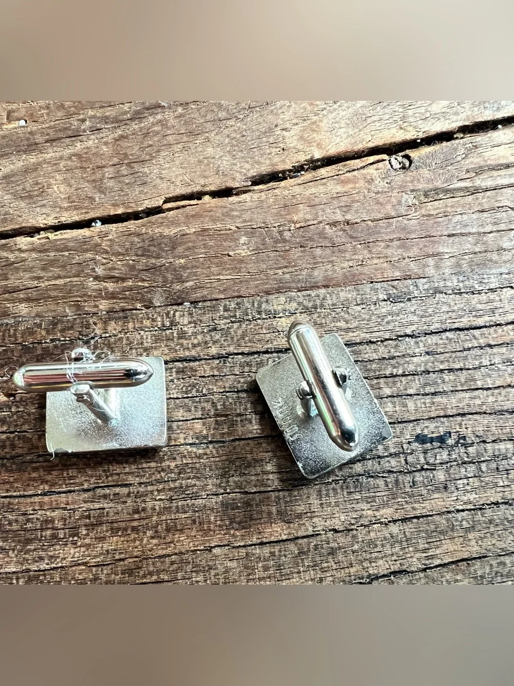 N/A stylish silver