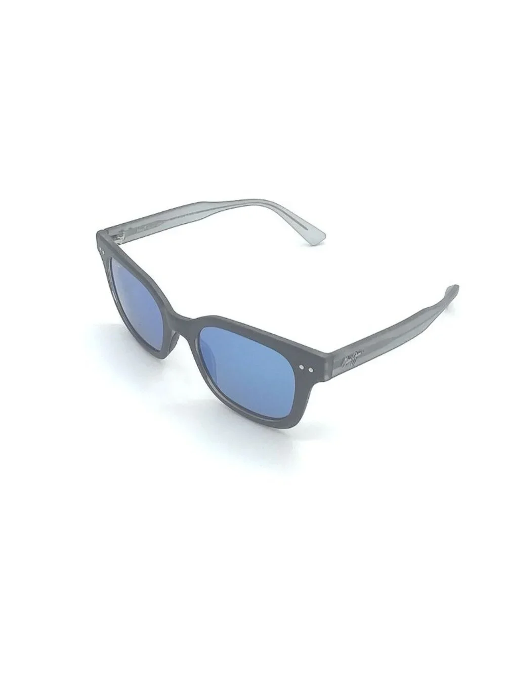 Maui Jim display model