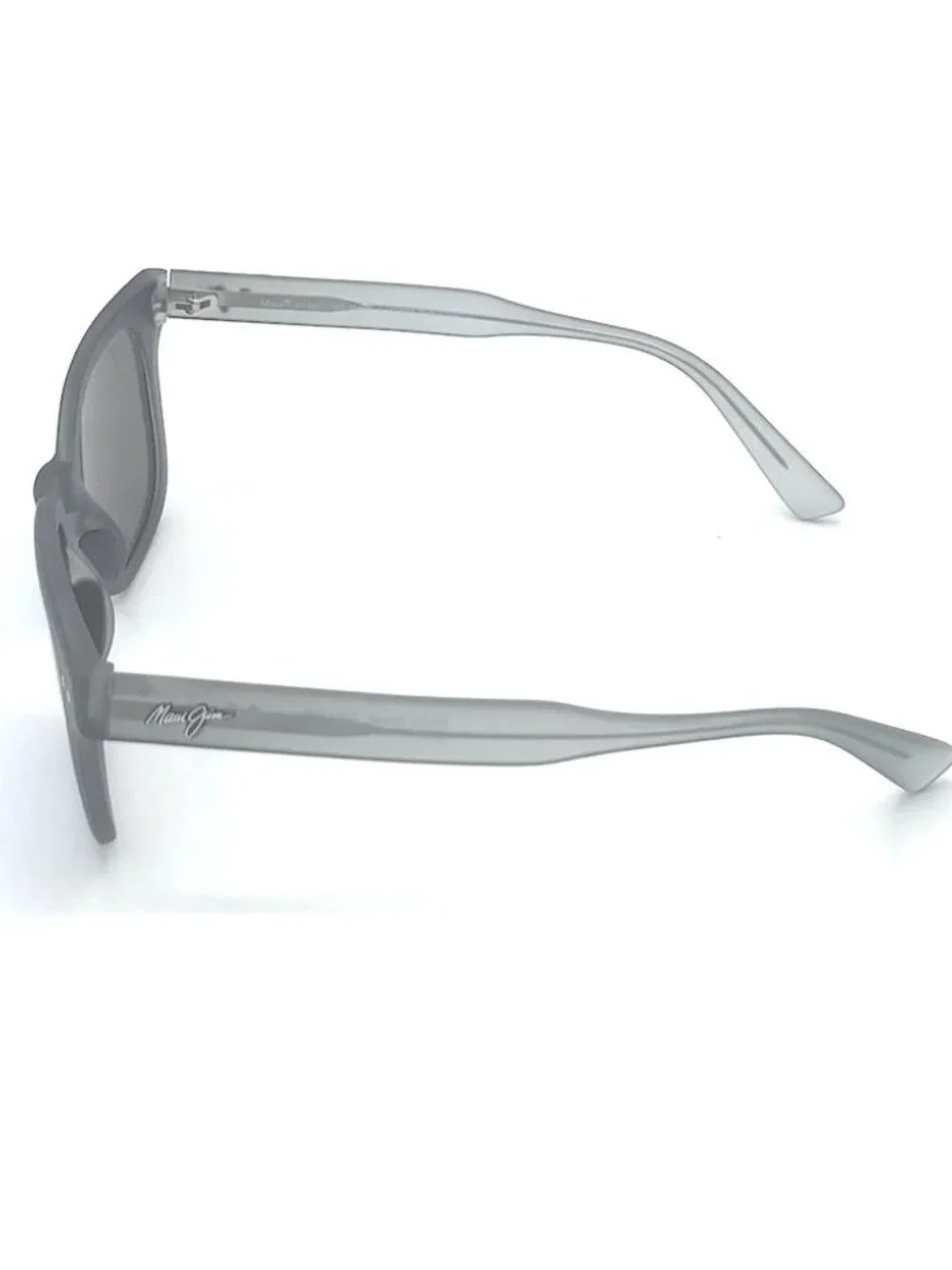 Maui Jim display model