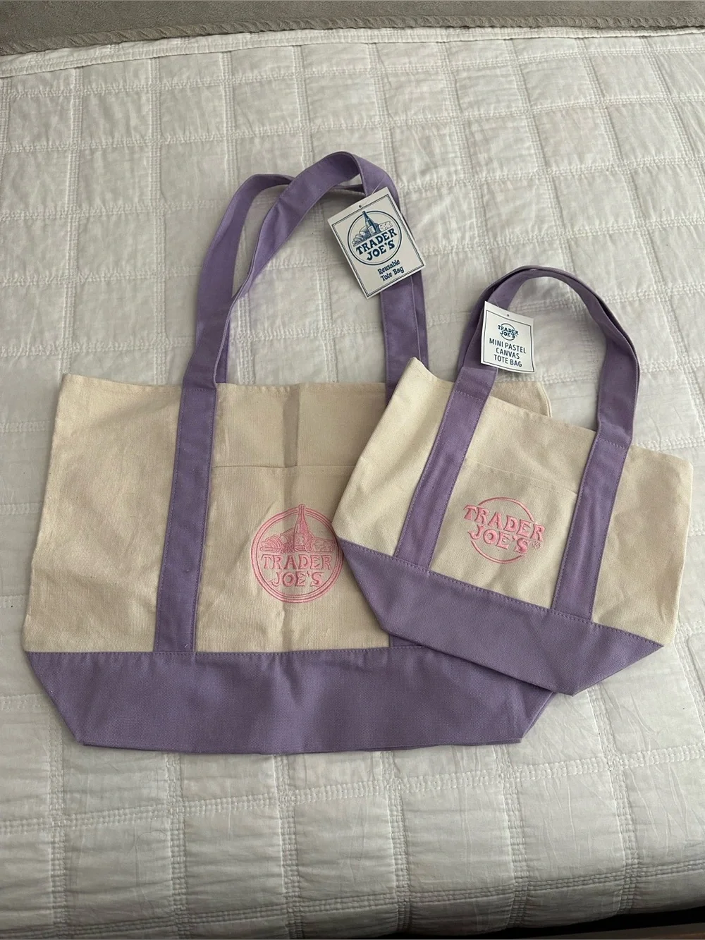 Trader Joe’s Lavender Canvas Tote Bag set.  Large & mini size.  NWT