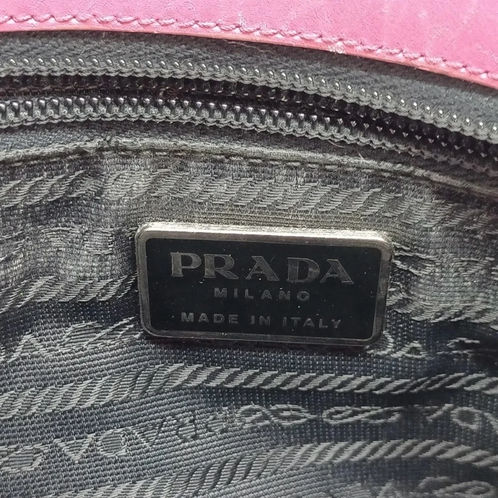 Prada outside rubs