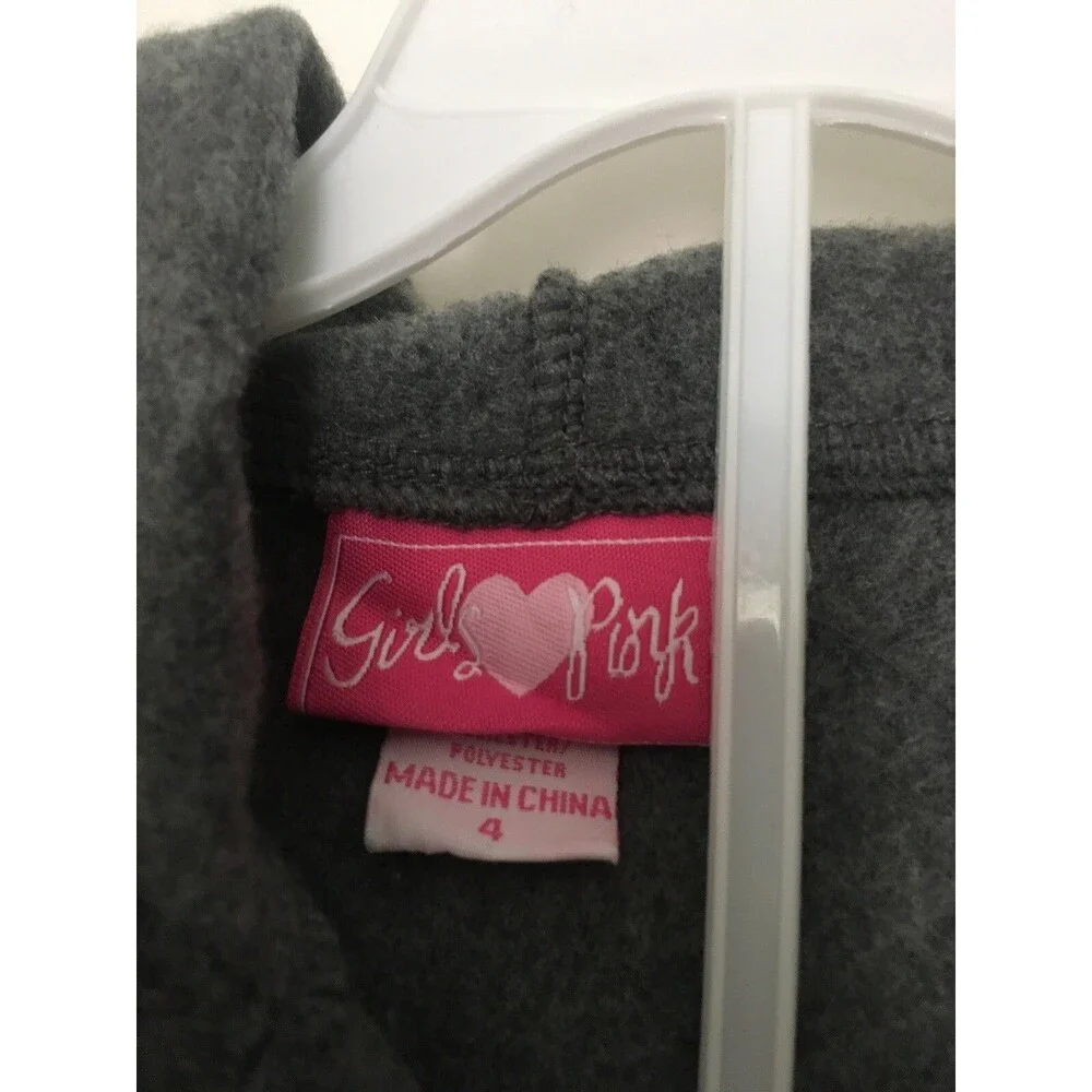 Girls Love Pink girls love