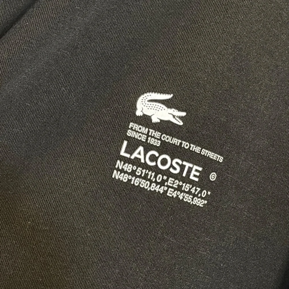 Lacoste sleek black