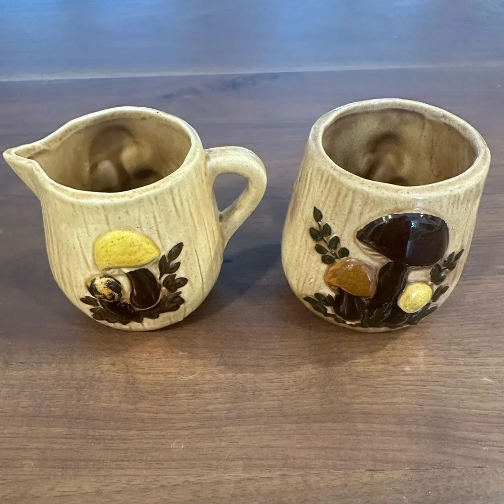 Vintage Mushroom Cream and Sugar Set