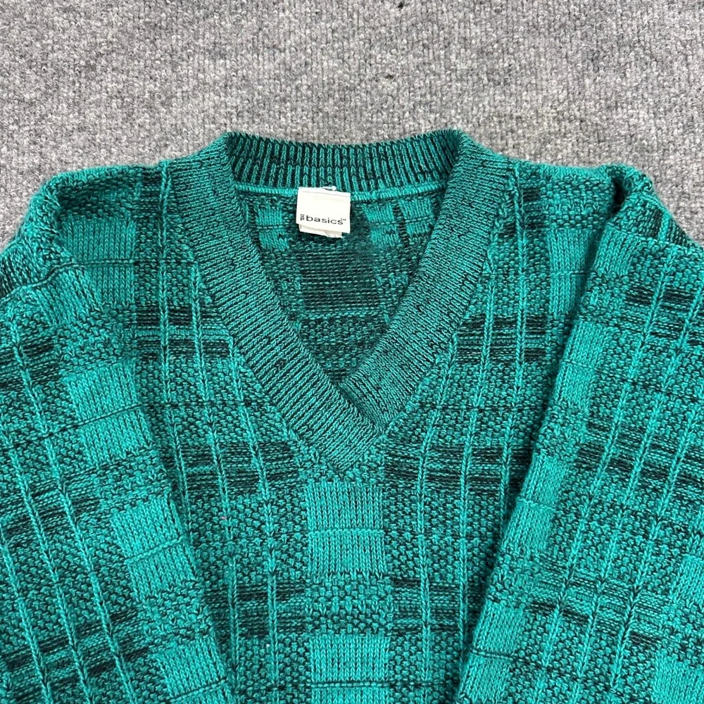 Basics Sweater Mens Size S Teal Textured Knit V-Neck Long Sleeve Geometric